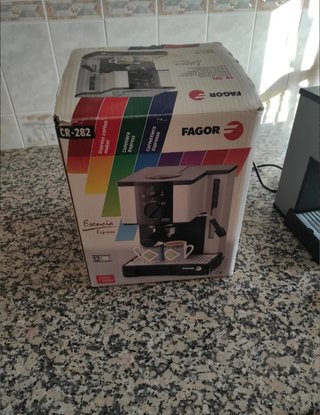Se vende dos cafeteras