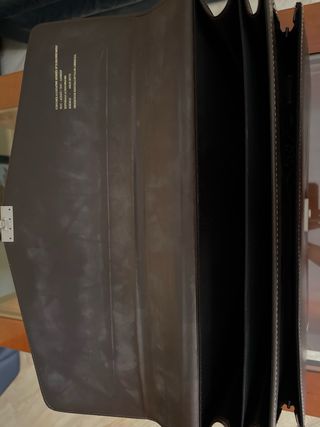 Maletín y carpeta portadocumentos