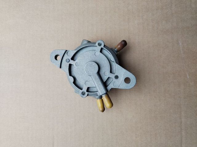 Bomba gasolina Kymco grand dink 125 2009 - 2012

