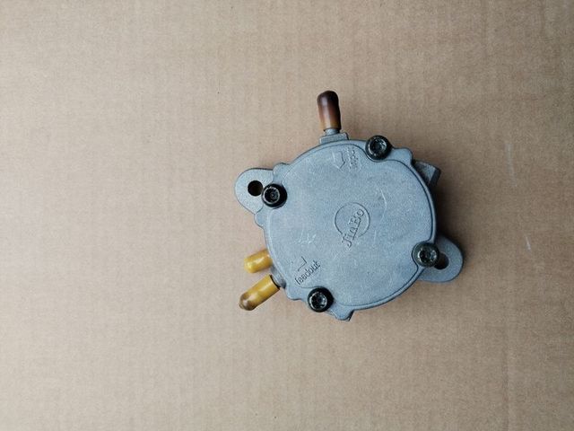 Bomba gasolina Kymco grand dink 125 2009 - 2012

