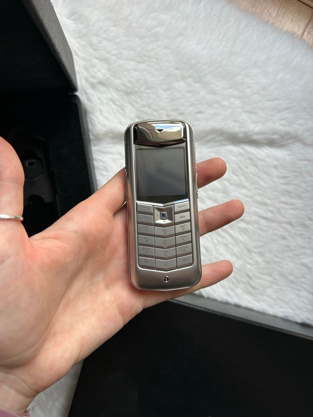 Telefono Vertu Constellation