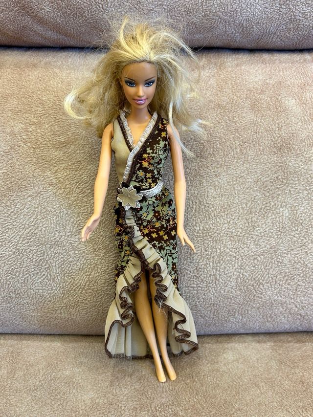 Bambola Barbie Mattel 2005