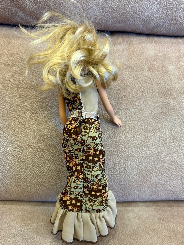 Bambola Barbie Mattel 2005