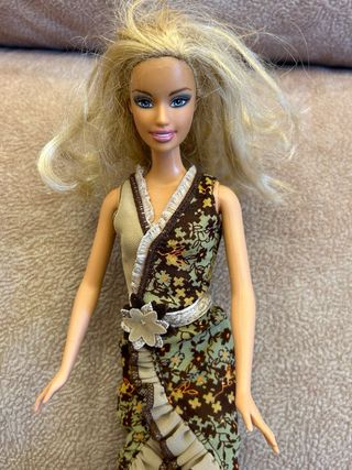 Bambola Barbie Mattel 2005
