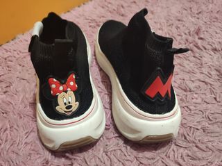 Botín Minnie zara talla 37