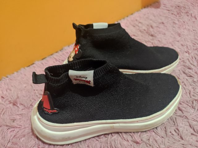 Botín Minnie zara talla 37