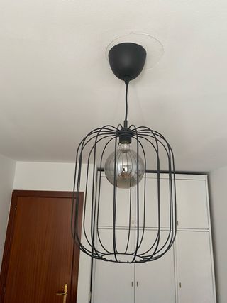 Lámpara de techo negra