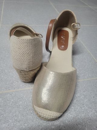 Alpargatas 41  cuña 5 cm