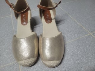 Alpargatas 41  cuña 5 cm