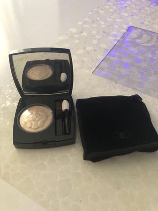 CHANEL. ILUMINADOR