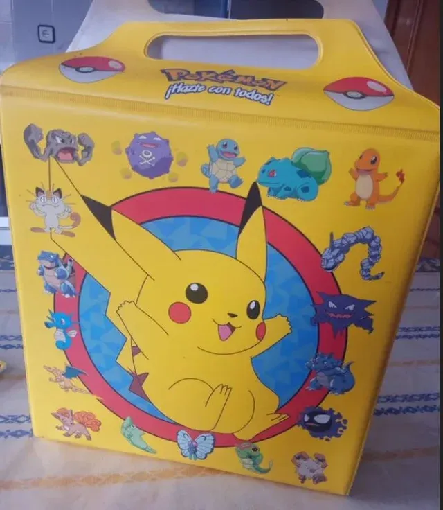 Pack Pokémon tatuajes + MALETA ELECTRICA VHS