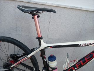 Bicicleta montaña + RODILLO (Fotos por privado)