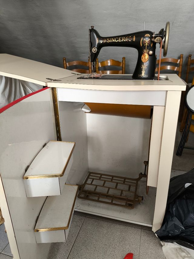 SINGER, máquina de coser