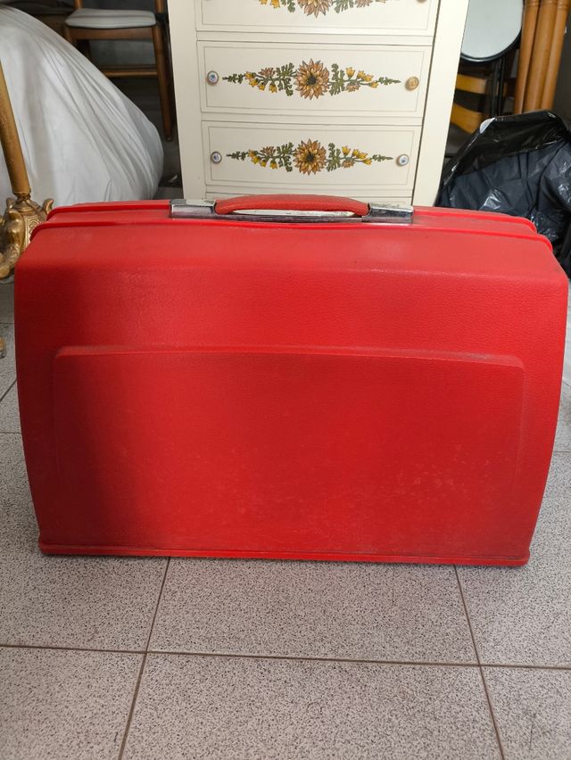 ALFA, máquina de coser