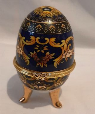 Portagioie per uova stile Faberge