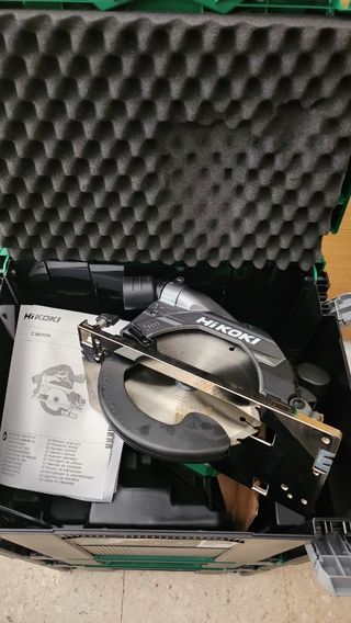 Sierra circular HITACHI