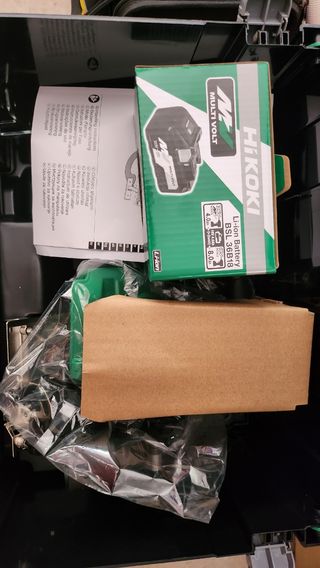 Sierra circular HITACHI