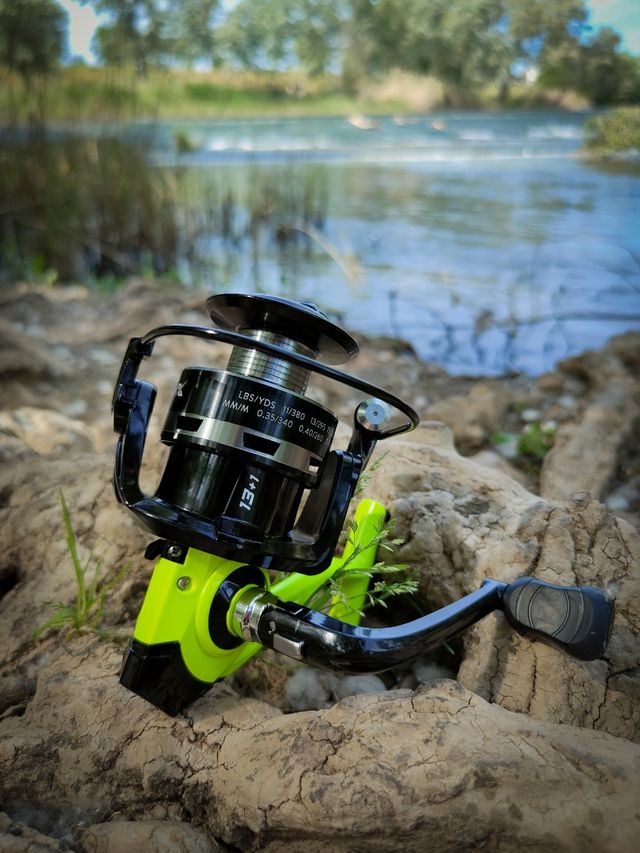 Carrete de Pesca MX 7.000/ 14 Rodamientos.