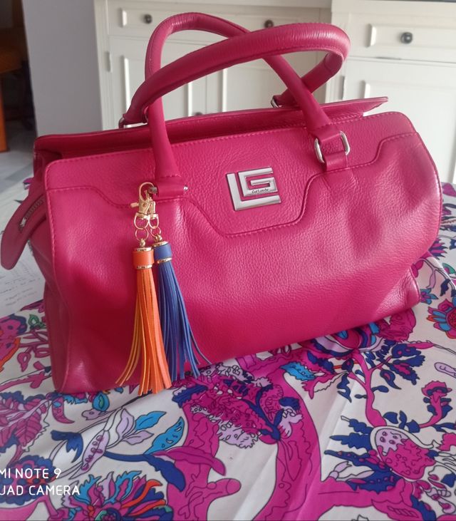 Bolso Guy Laroche color coral