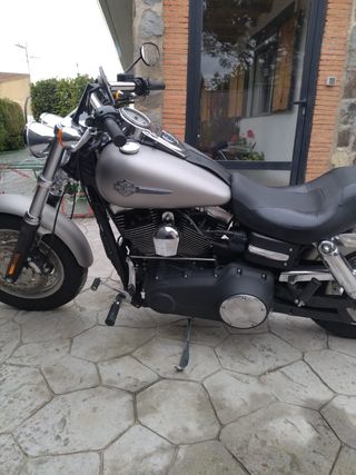 Moto Harley Davidson Dyna Fat Bob