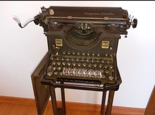 Maquina de escribir Olivetti M40