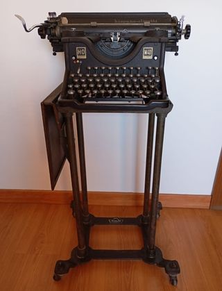 Maquina de escribir Olivetti M40