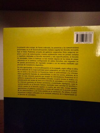 Libros variados, a 40 € cada uno 