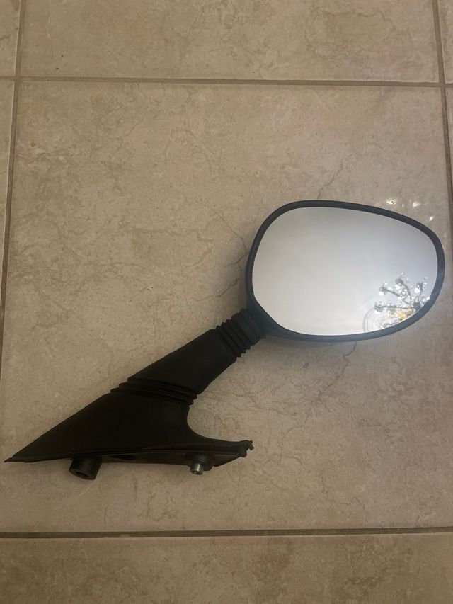 Specchietto dx piaggio x9