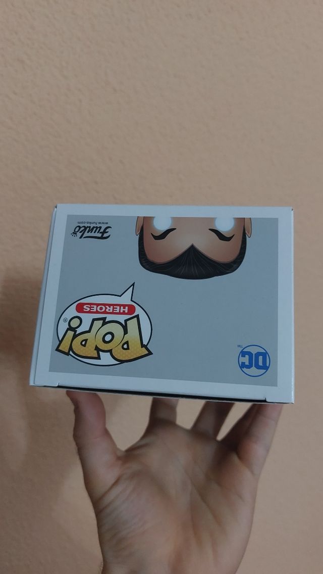 Funko - Black Adam - 348 - Glow