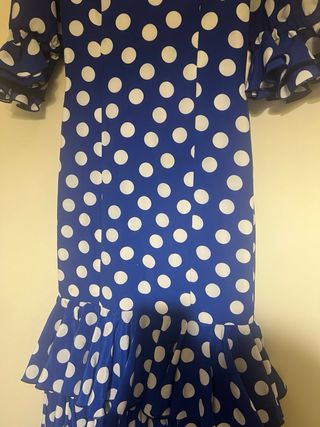 Vestido de sevillanas a medida de niña de 16 años