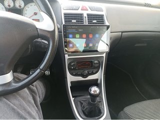 Peugeot 307 2004