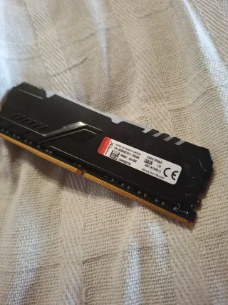 MEMORIAS RAM DDR3 4GB/8GB
DDR4 8GB/16GB