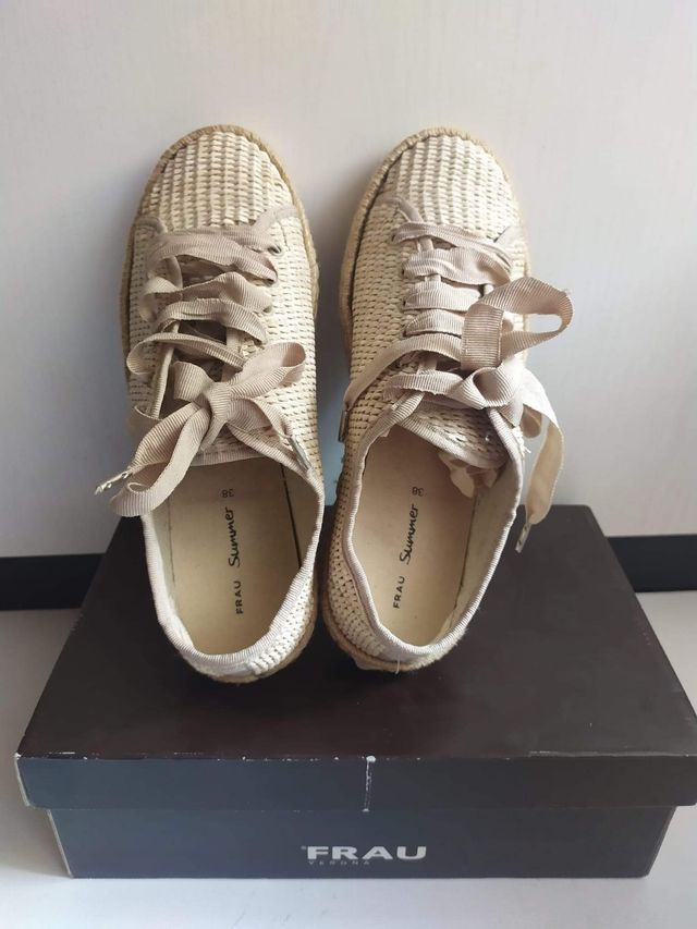 Scarpe corda marca FRAU