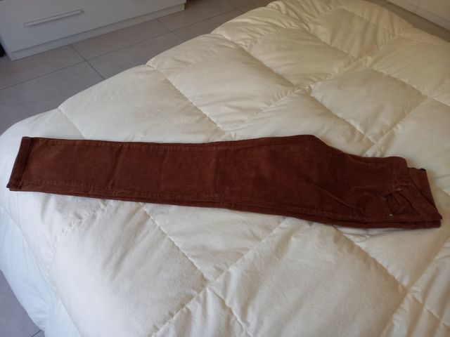 Pantaloni donna velluto