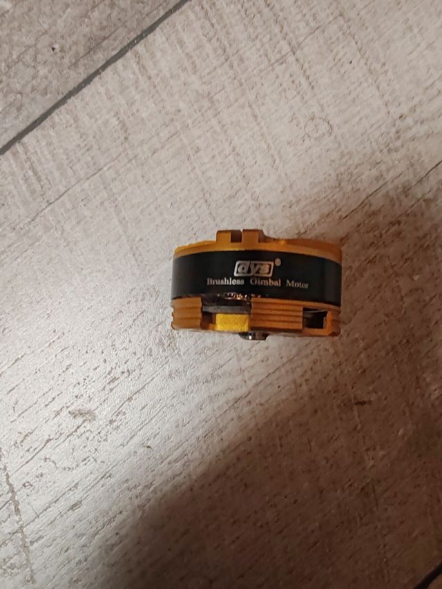 Motor de cardan sin escobillas 4108- 130