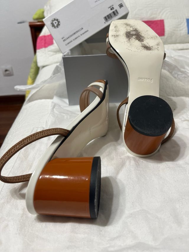 Sandalias de piel de mujer marca POLLINI