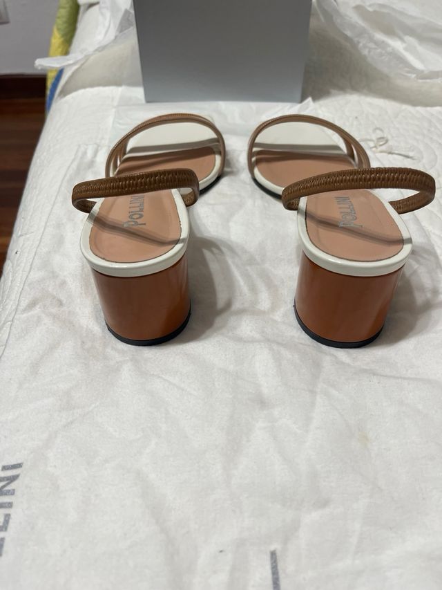 Sandalias de piel de mujer marca POLLINI