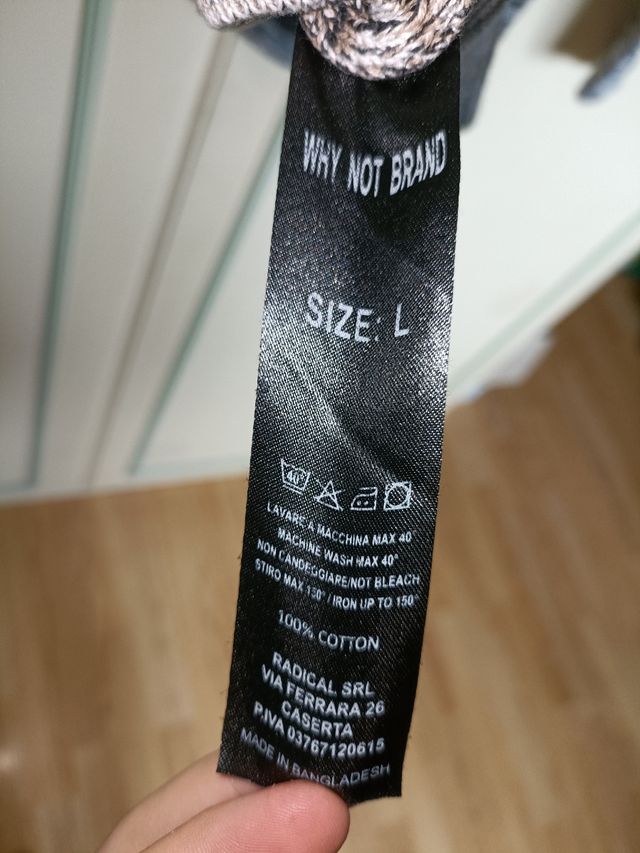 Maglione grigio,nero e marrone