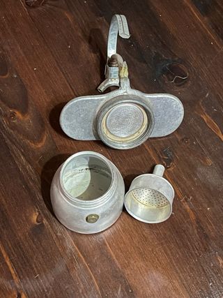 Vecchia caffettiera vintage