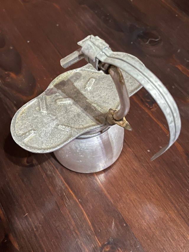 Vecchia caffettiera vintage 