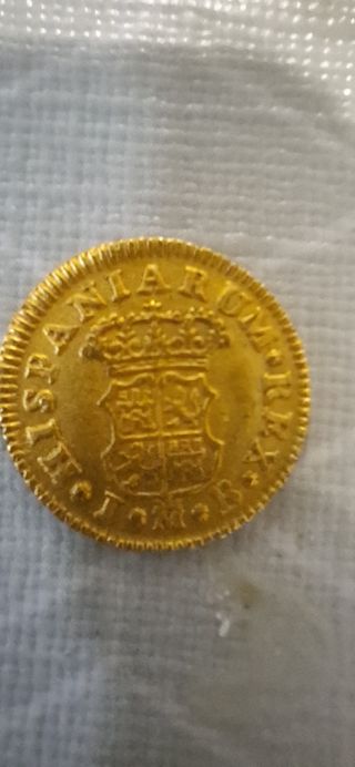 Moneda oro 1/2 escudo. De 1,8g. Rey Fernando VI,