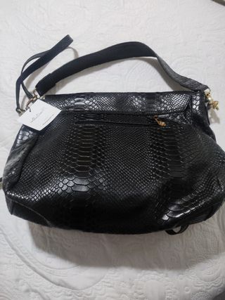 Bolso negro Collection IRL cuero