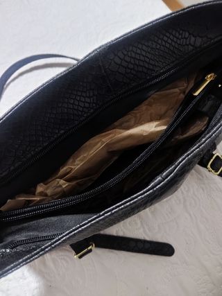 Bolso negro Collection IRL cuero