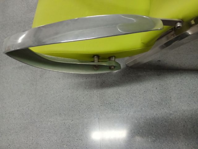 Dos lava Cabezas de peluquería