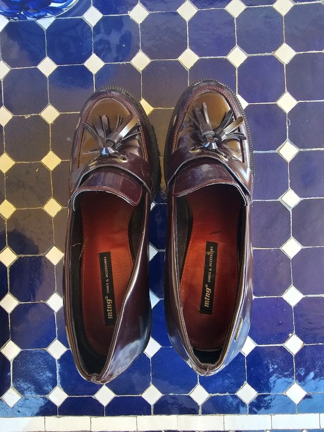 Mocasines de tacón burdeos