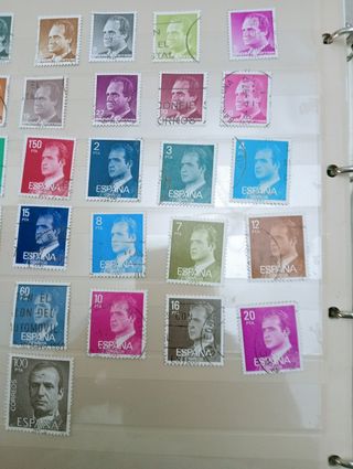 Lote de 33 sellos Juan Carlos I diferentes.
