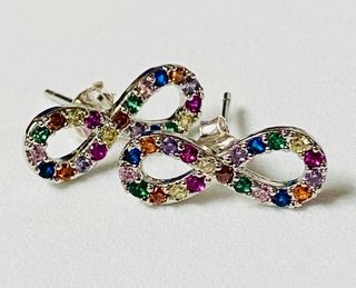 Pendientes de simbolo infinito en plata de ley 925