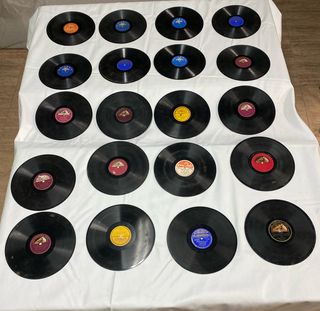 Lote de 60 discos de gramola, música india. Ver