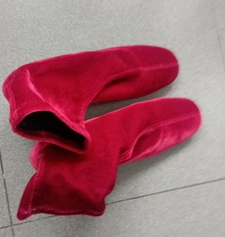 Botines terciopelo granate Zara.Talla 40