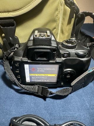 camara nikon d60+dos ojetivos, cargador y bolsa